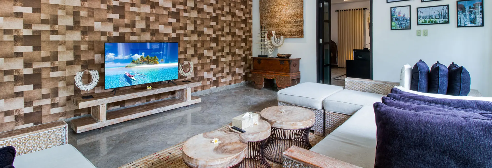 4 BR Tropical Garden Pool Villa Seminyak — 4BR Villa Rental in Seminyak — image 8