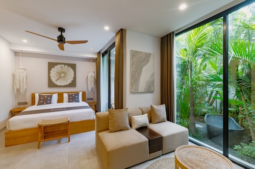 SM 106 - Deluxe Suite with Bathtub & Pool, Canggu in Canggu, Bali — image 12