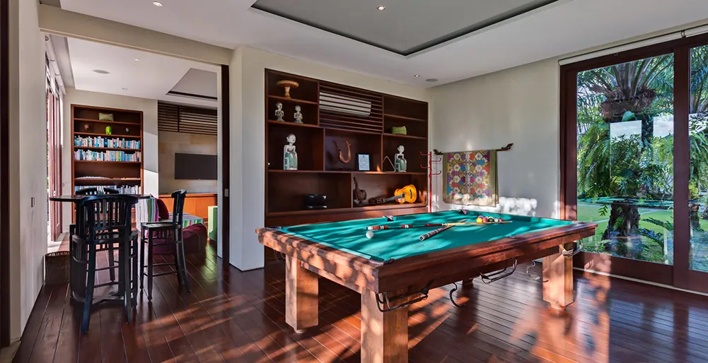 9 BR Contemporary Tropical Garden Estate Canggu — 9BR Estate Rental in Canggu — image 7