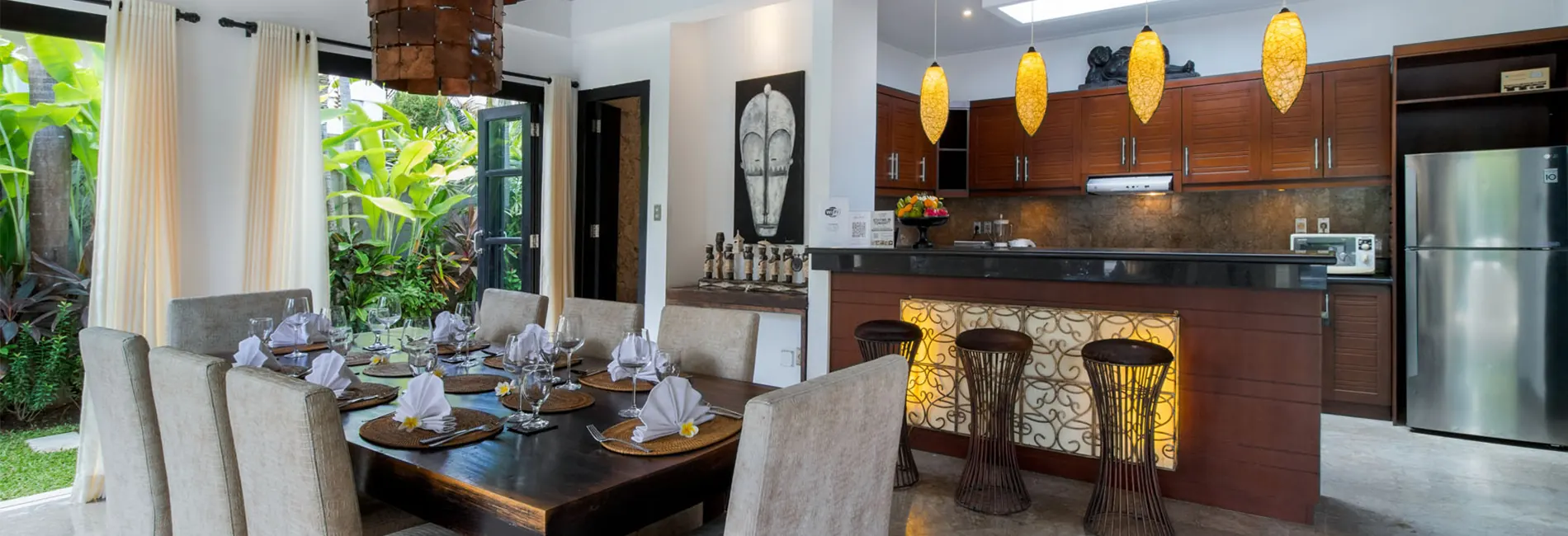 4 BR Tropical Garden Pool Villa Seminyak — 4BR Villa Rental in Seminyak — image 9