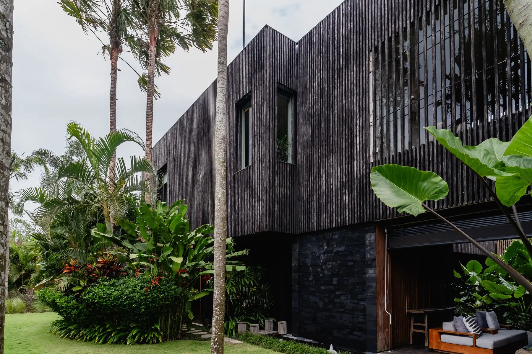 Ocean Palm — 7BR Estate Rental in Pererenan — image 6