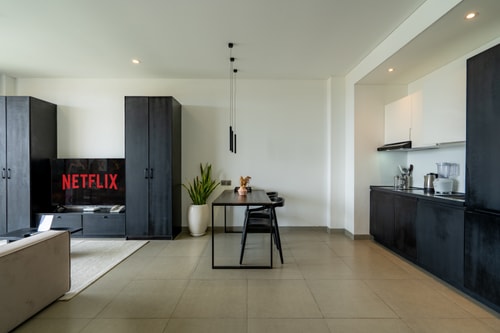 SB 410 - 1BR Suite with Balcony and Pool, Canggu - Canggu, Bali — image 4
