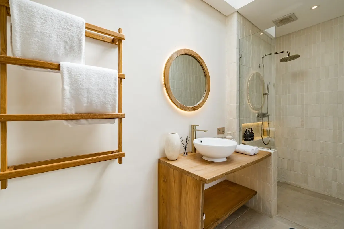 4 BR Designer Thatched Villa Uluwatu — 4BR Villa Rental in Uluwatu — image 18