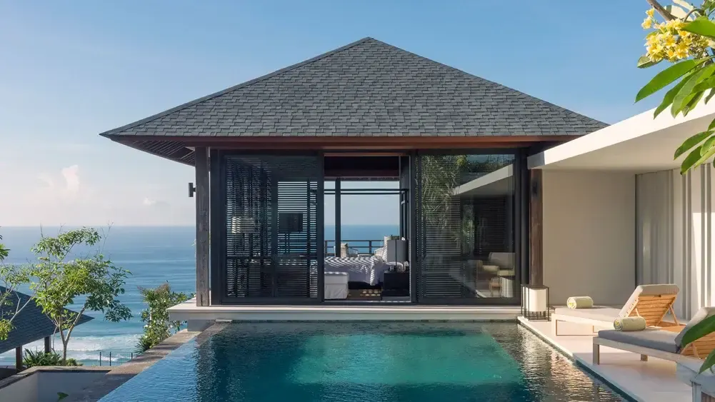 10 BR Clifftop Ocean-View Estate Uluwatu — 10BR Estate Rental in Uluwatu — image 3
