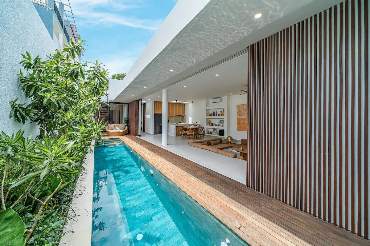 Uluwatu Tropical Estate — 9BR Estate Rental in Uluwatu