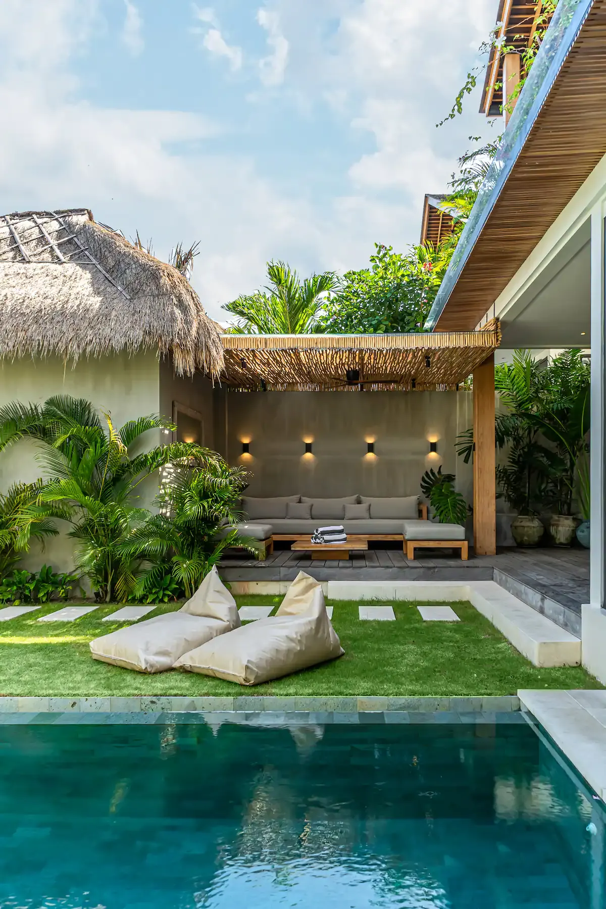 4 BR Tropical-Modern Fully Staffed Residence Canggu — 4BR Residence Rental in Canggu — image 2