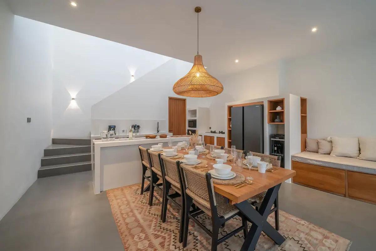 5 BR Mediterranean Rooftop Villa Canggu — 5BR Villa Rental in Canggu — image 12