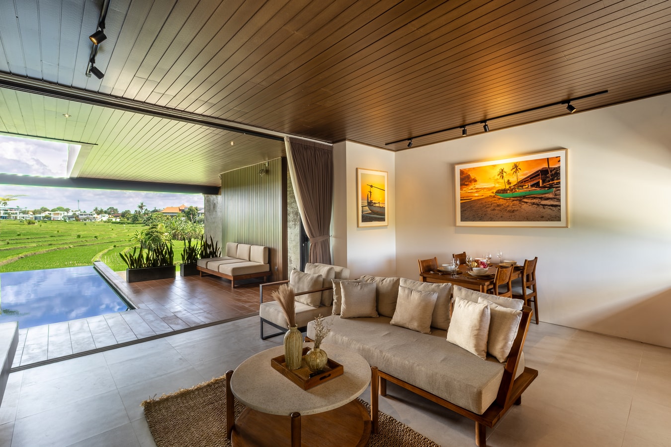3BR Canggu Paddy View Pool Villa | Near Gym in Pererenan, Bali — image 17