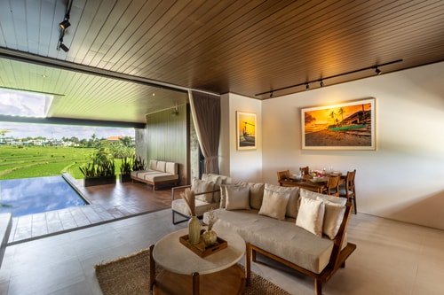 3BR Canggu Paddy View Pool Villa | Near Gym in Pererenan, Bali — image 16