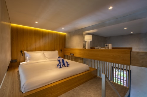Stylish 1BR Loft | Close to Ubud Palace & Market - Ubud, Bali — image 4