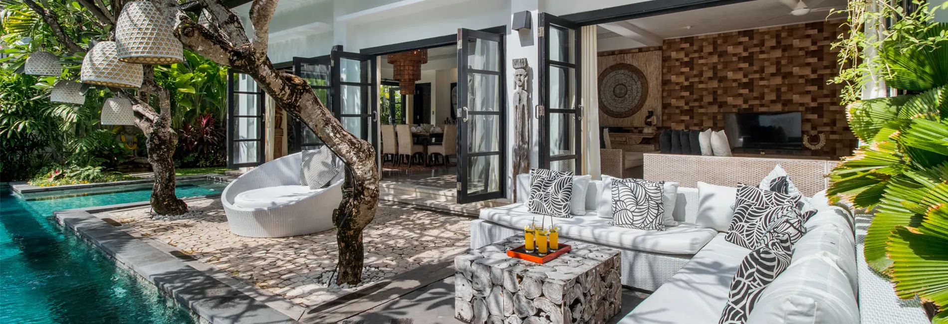 4 BR Tropical Garden Pool Villa Seminyak — 4BR Villa Rental in Seminyak — image 7