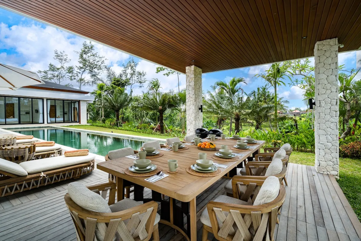 6 BR Padel Tropical Garden Villa Ubud — 6BR Villa Rental in Ubud — image 9