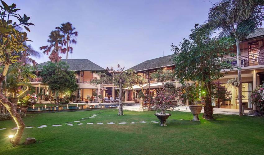 Villa 379 in batubelig — image 5