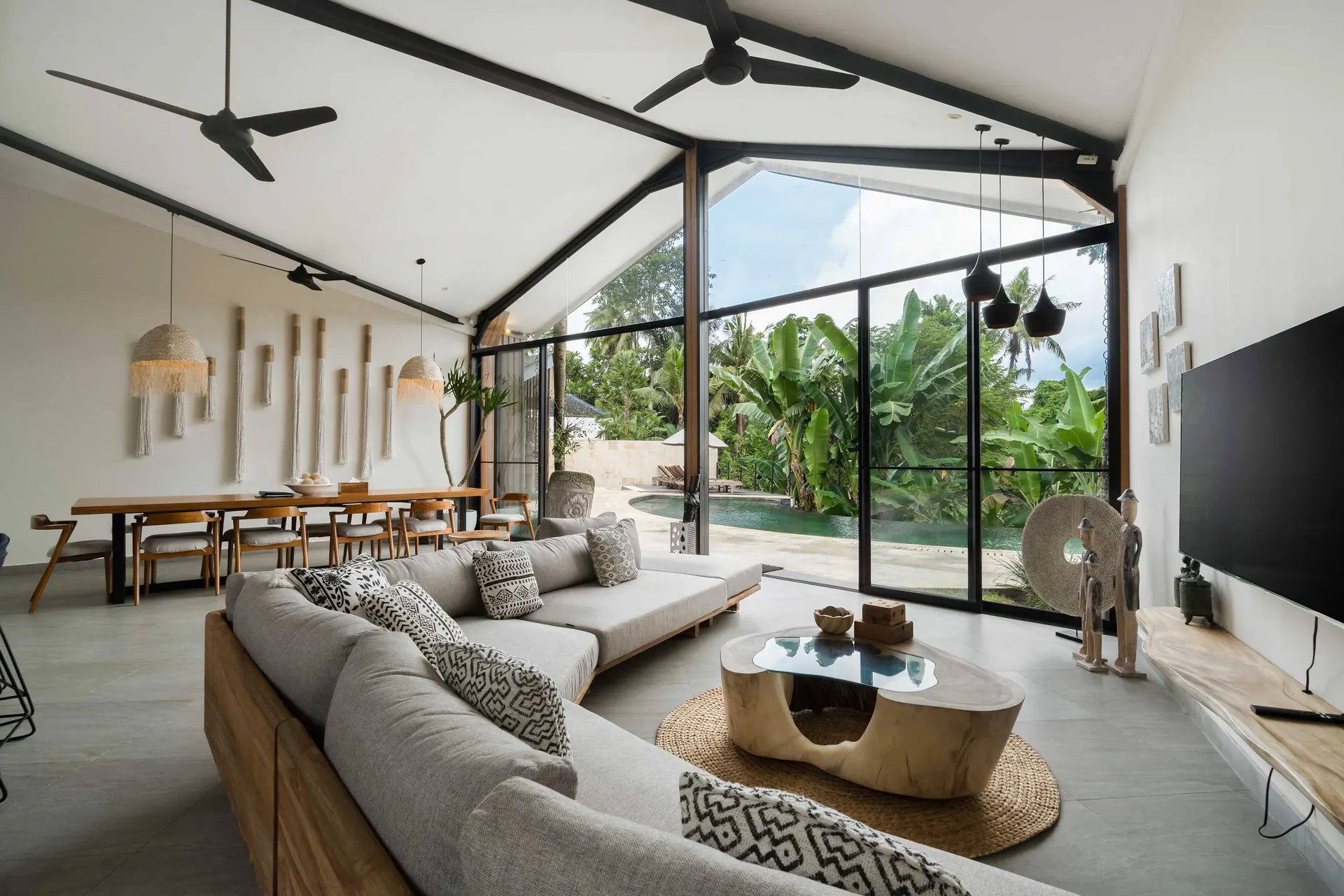 6 BR Glass Pavilion Retreat Ubud — 6BR Villa Rental in Ubud — image 12