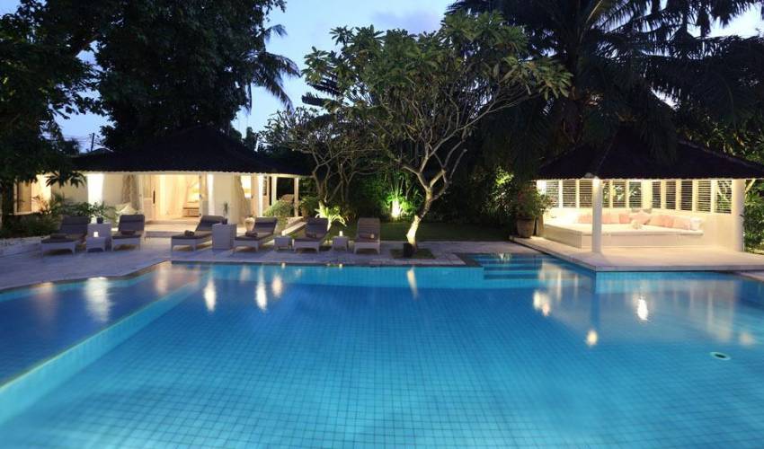 Seminyak Villa 3334 — image 2