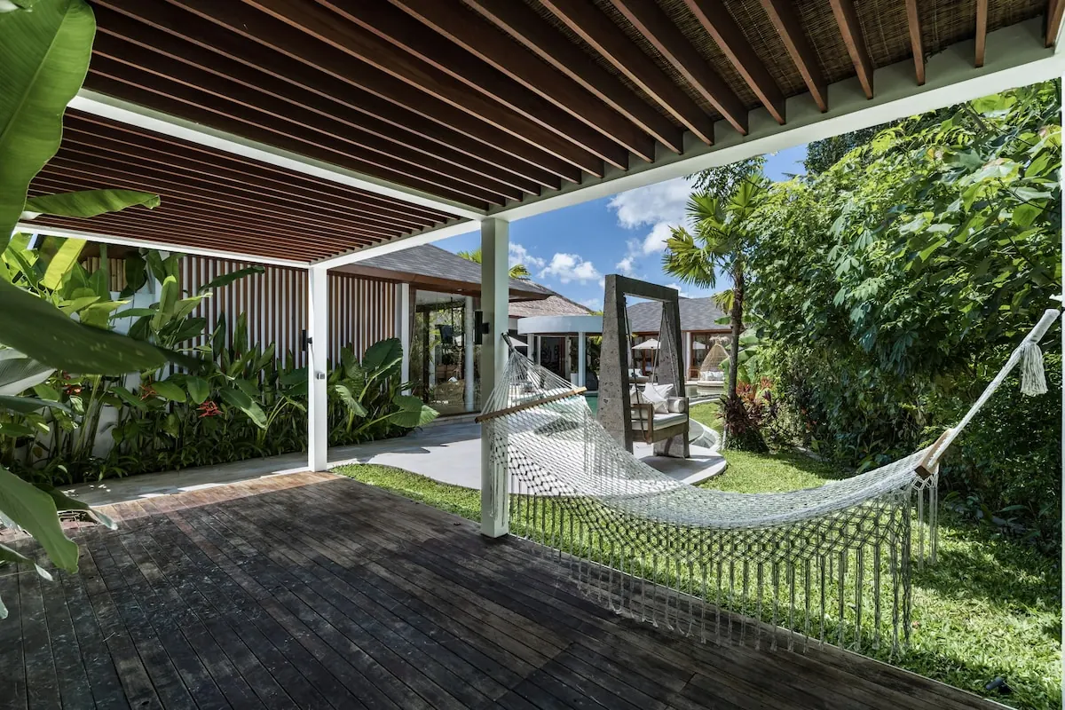 6 BR Tropical Garden Pavilion Villa Ubud — 6BR Villa Rental in Ubud — image 9