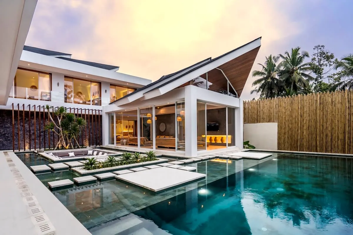 6 BR Infinity-Pool Jungle Retreat Ubud — 6BR Villa Rental in Ubud