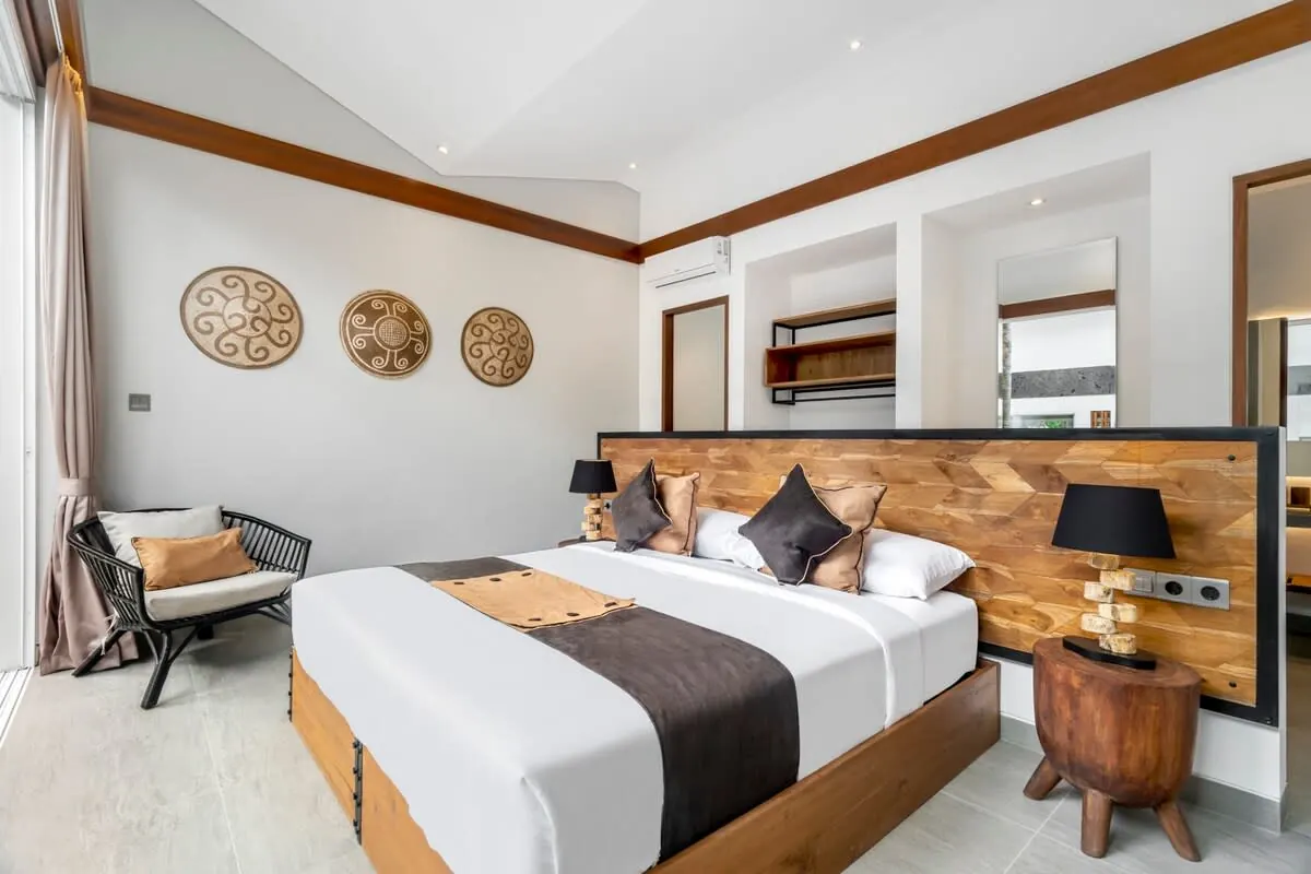 5 BR Tropical-Modern Jungle Villa Ubud — 5BR Villa Rental in Ubud — image 15