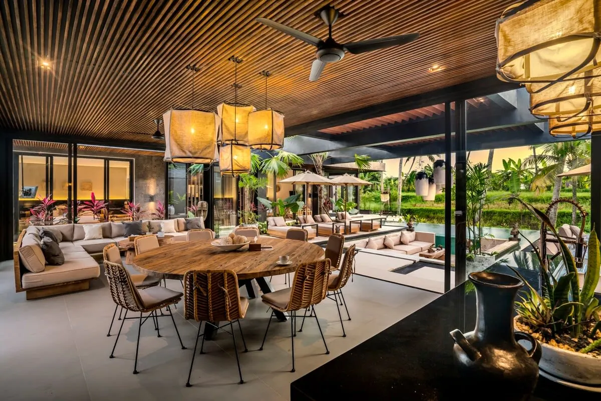 10 BR Rice-Field Tropical-Modern Estate Ubud — 10BR Estate Rental in Ubud — image 2