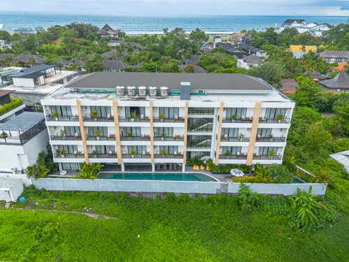 SB Ocean 406 - 1BR with Balcony and Pool, Canggu - Canggu, Bali — image 1