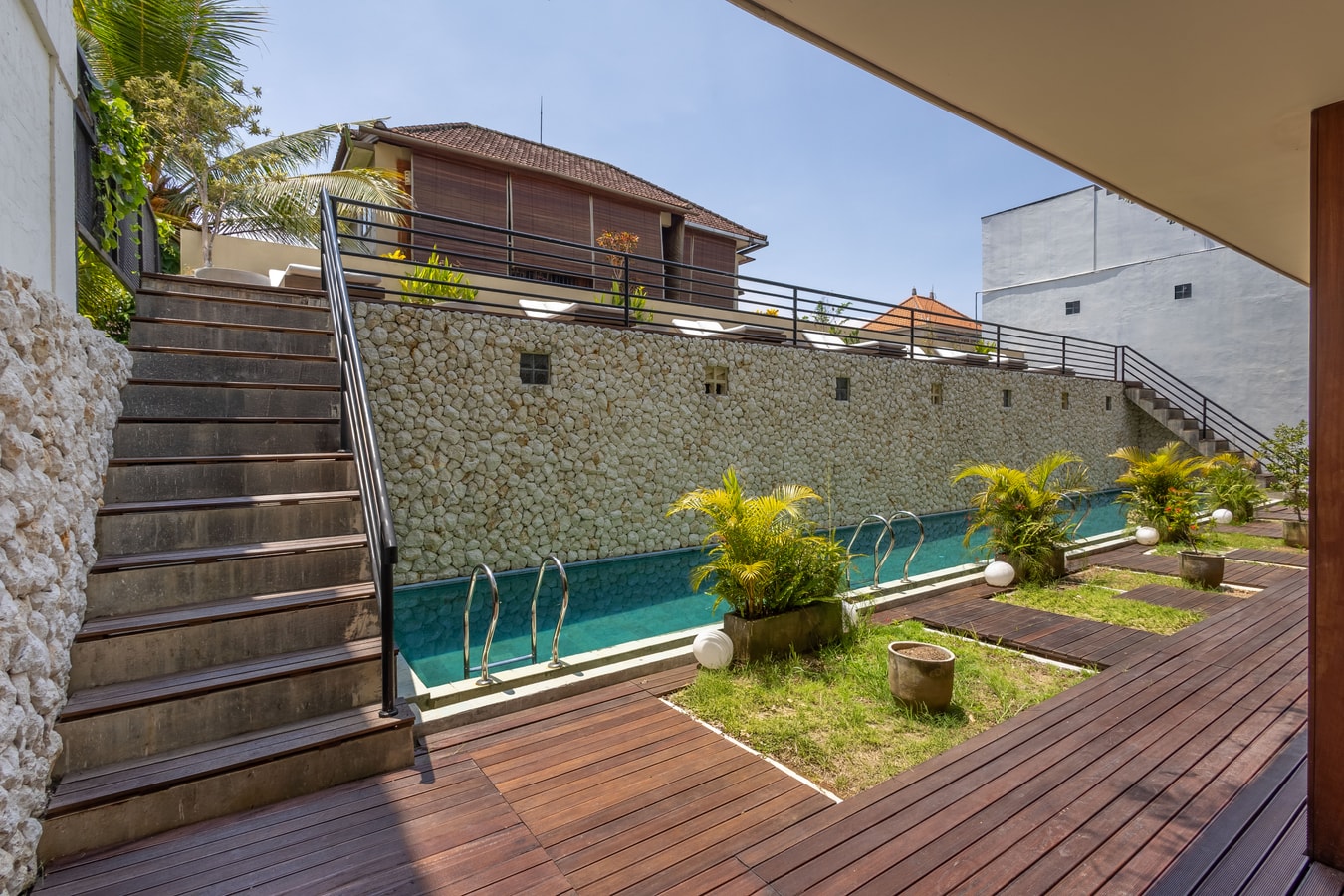 Stylish 1BR Loft | Close to Ubud Palace & Market - Ubud, Bali — image 15