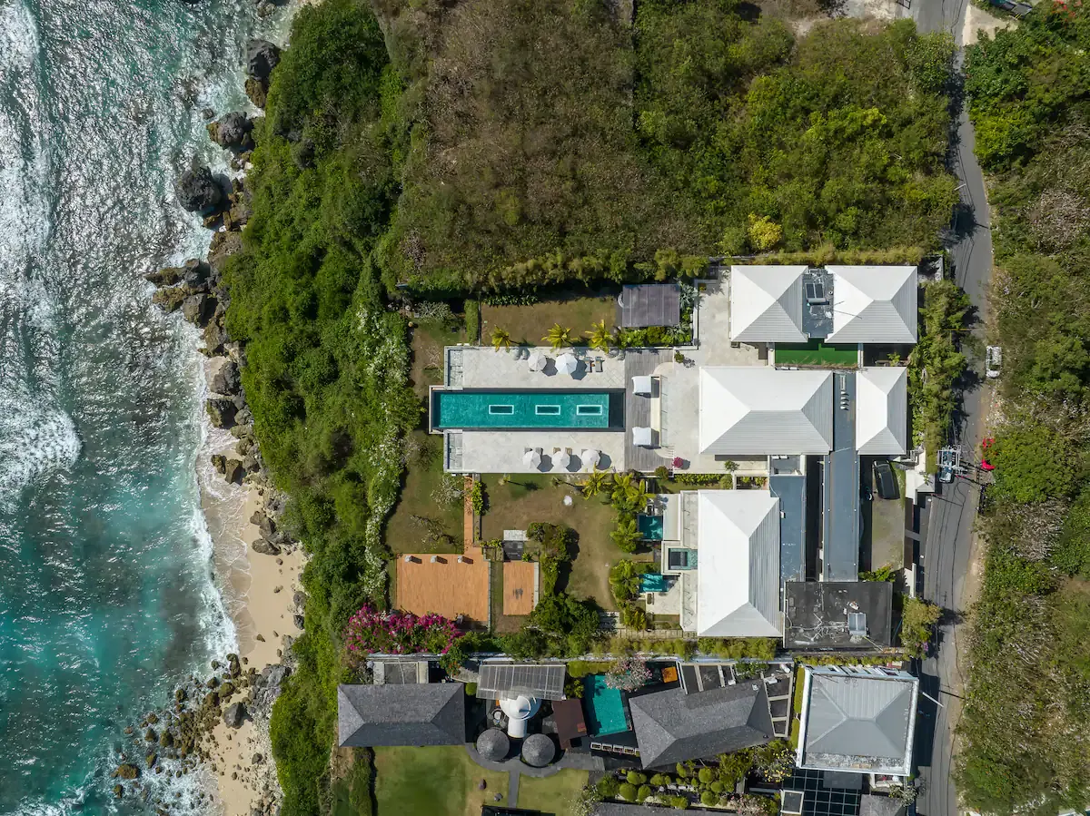8 BR Infinity-Pool Cinema Estate Uluwatu — 8BR Estate Rental in Uluwatu — image 3
