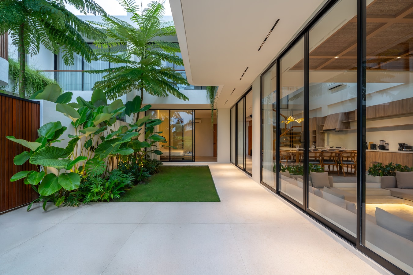 3BR Designer Paddy View Villa near Berawa Beach in Canggu, Bali — image 13