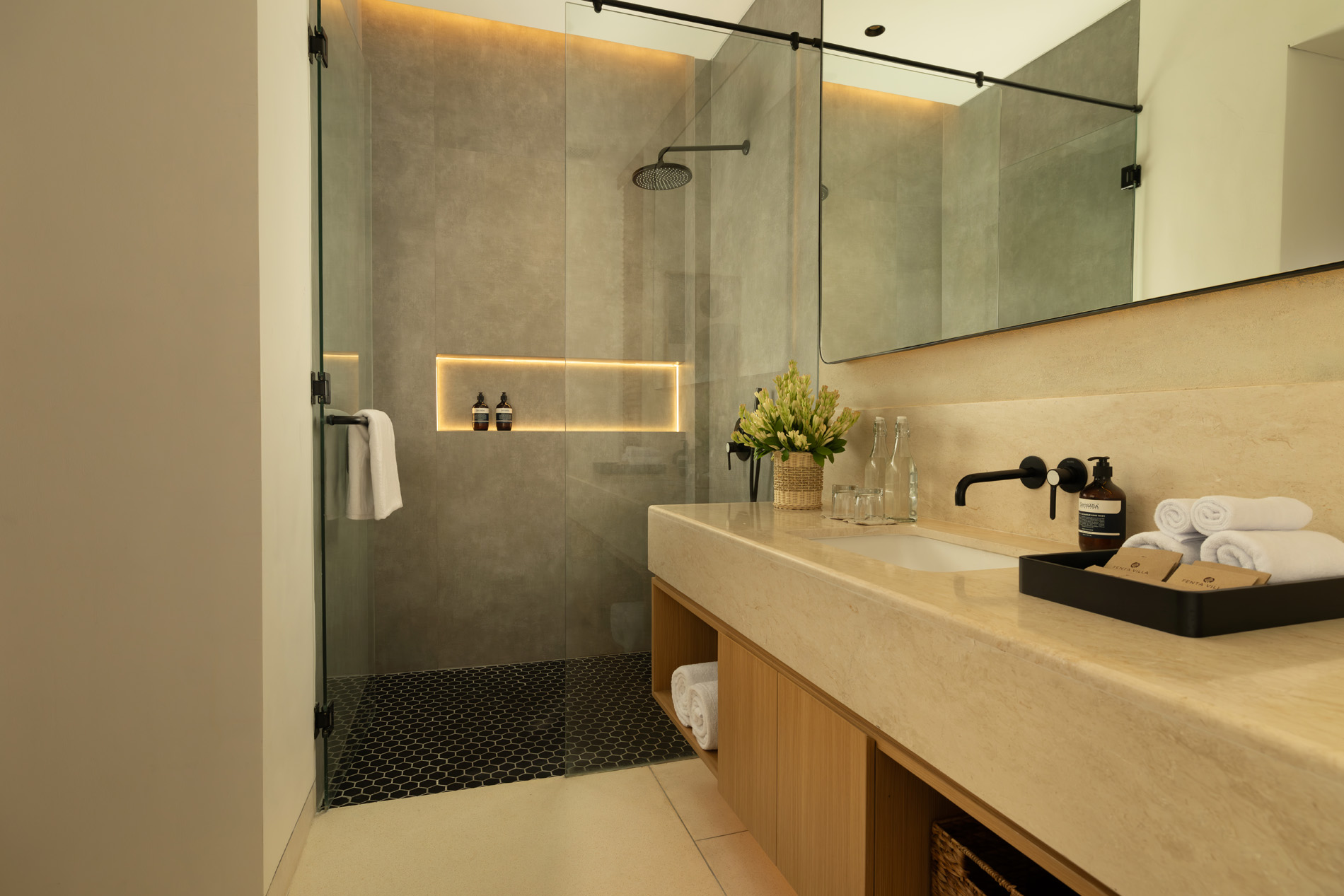 Fenta Villa Canggu | Luxury 3-Bedroom Villa with Pool — image 18