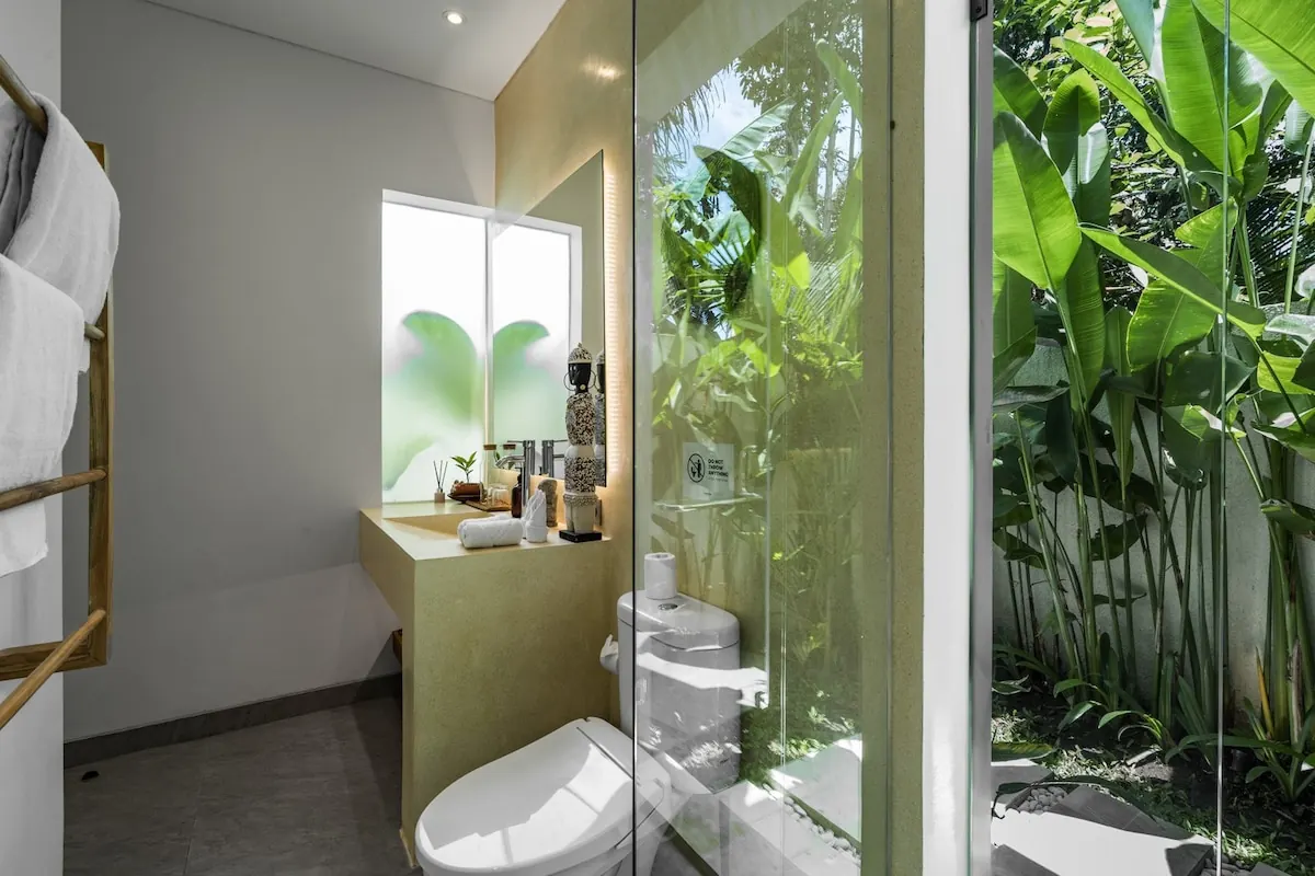 3 BR Tropical-Modern Jungle Villa Ubud — 3BR Villa Rental in Ubud — image 11