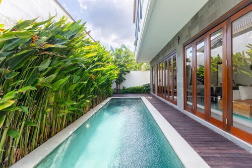 2BR Chic Berawa Villa | Pool & Bathtub, Near Cafés in Canggu, Bali — image 10