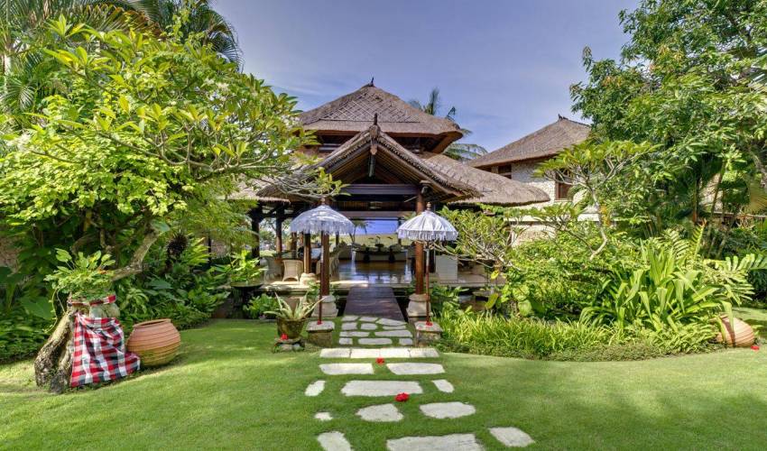 Sungai Tinggi Villa 320 in canggu — image 2