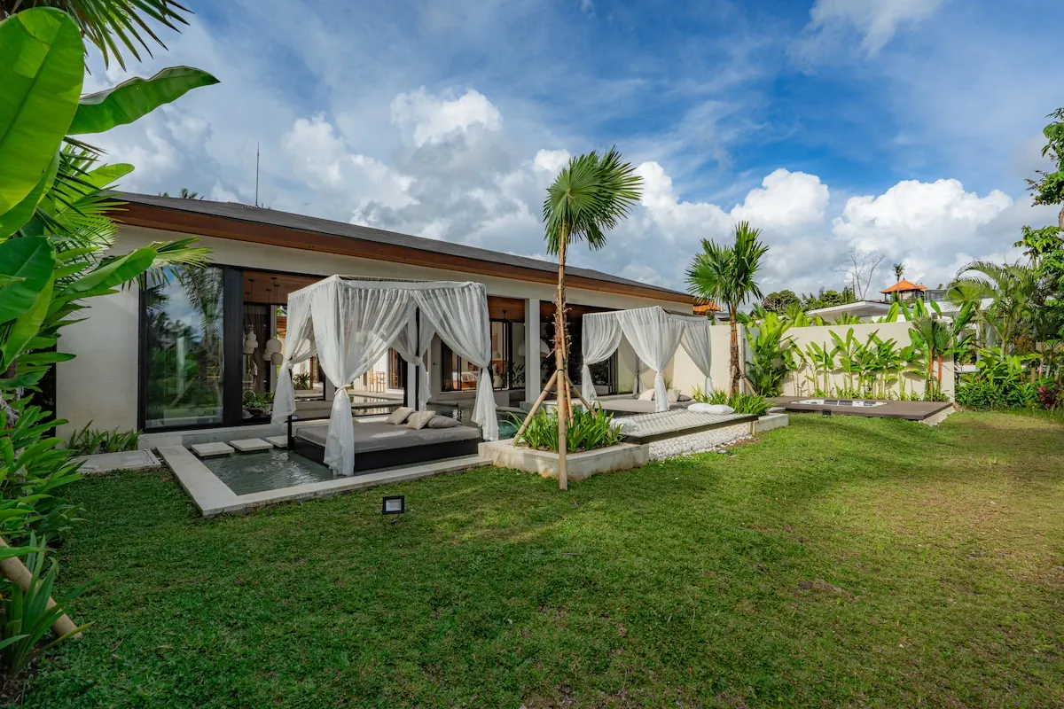 4 BR Courtyard Pool Retreat Ubud — 4BR Villa Rental in Ubud — image 7