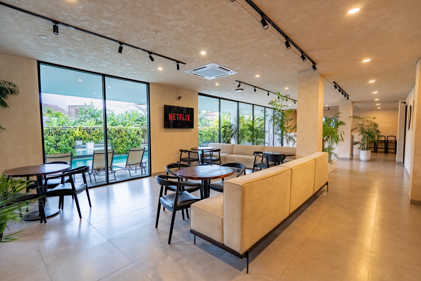 2BR Near Batu Belig Beach Villa | Pool & Work-Hub in Canggu, Bali — image 7