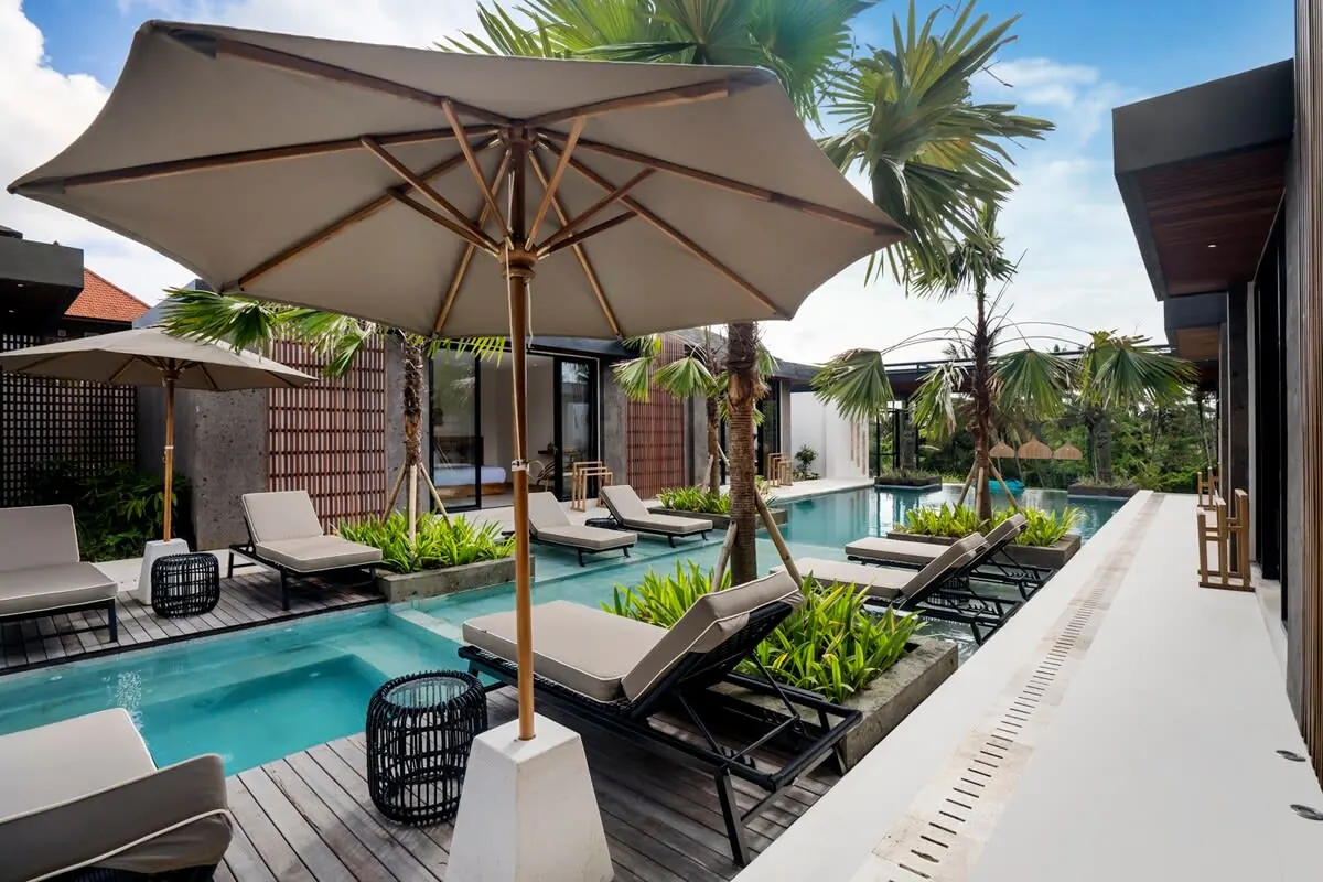 6 BR Rice-Field Tropical-Modern Villa Ubud — 6BR Villa Rental in Ubud — image 13