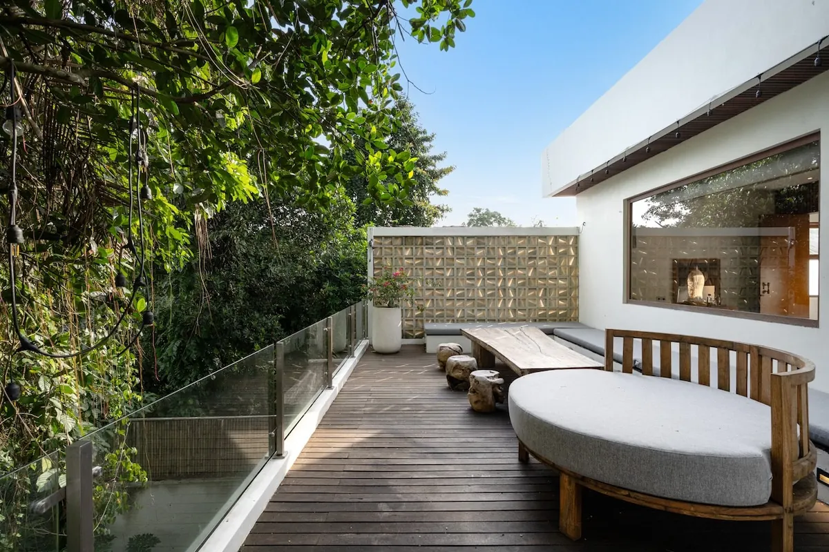 7 BR Tropical-Modern Infinity-Pool Villa Ubud — 7BR Villa Rental in Ubud — image 11