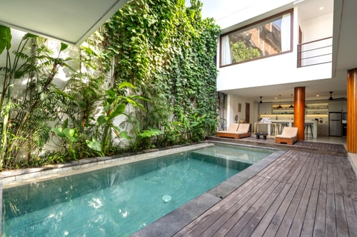 Modern 4BR Berawa Villa | Pool, Near Beach & Finns in Canggu, Bali — image 12