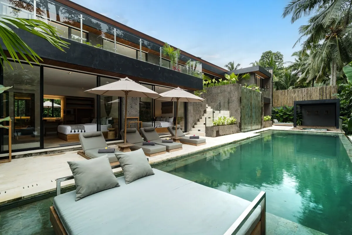 6 BR Stone Jungle-View Retreat Ubud — 6BR Villa Rental in Ubud