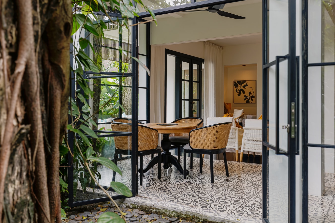 5 Stars Boutique Villa Umalas - Pool & BBQ in Seminyak, Bali — image 3