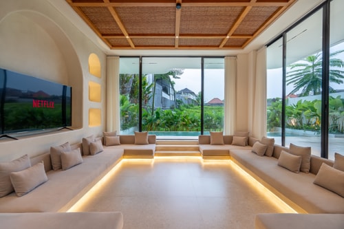 3BR Designer Paddy View Villa near Berawa Beach in Canggu, Bali — image 18