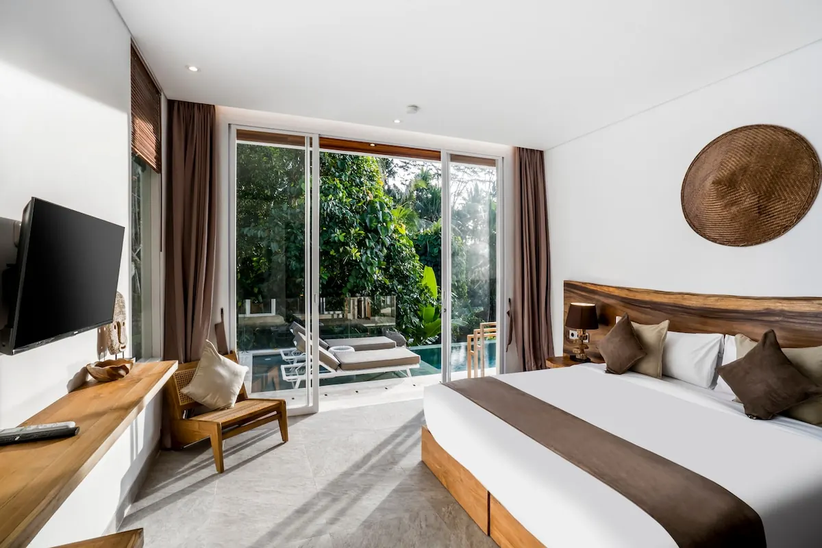 9 BR Jungle-View Infinity-Pool Estate Ubud — 9BR Estate Rental in Ubud — image 5