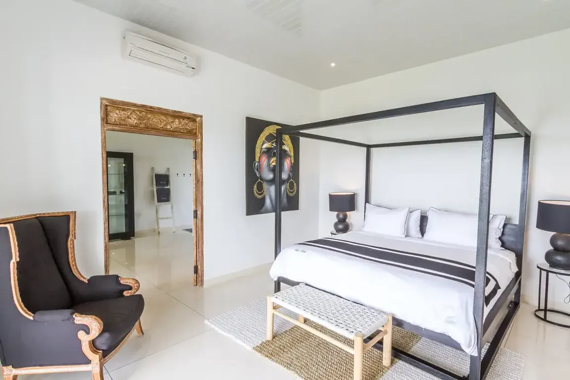 5 BR Ocean-View Infinity-Pool Villa Uluwatu — 5BR Villa Rental in Uluwatu — image 10