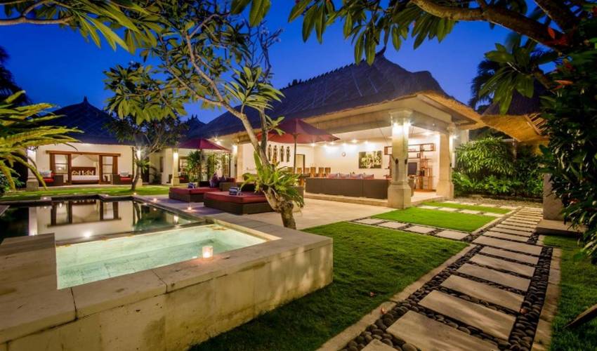 Seminyak Villa 3599 — image 2