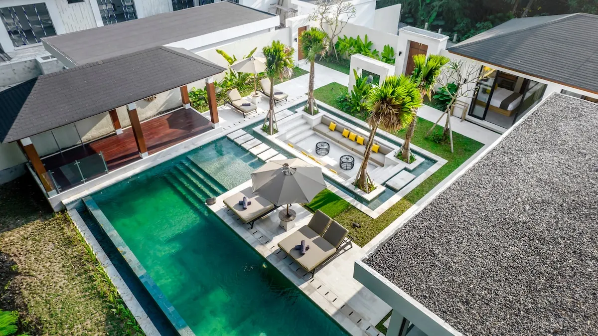 10 BR Tropical Garden Pool Estate Ubud — 10BR Estate Rental in Ubud