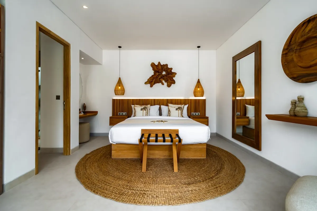 6 BR Tropical Garden Pool Retreat Ubud — 6BR Villa Rental in Ubud — image 11