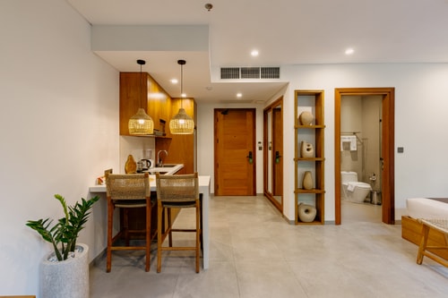 SM 104 - Deluxe Suite with Bathtub & Pool, Canggu in Canggu, Bali — image 4
