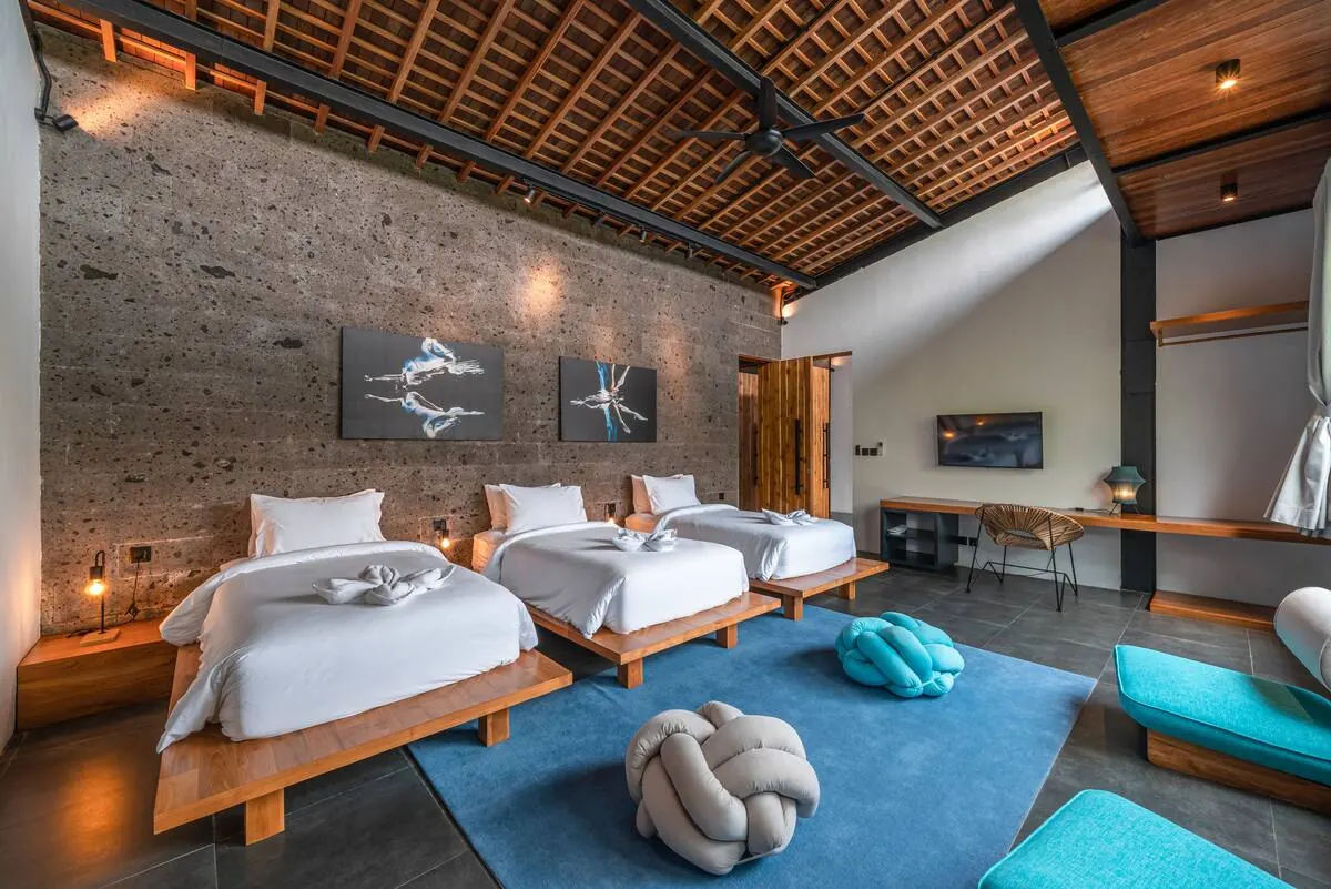 8 BR Wellness Walk-to-Beach Estate Canggu — 8BR Estate Rental in Pererenan — image 13