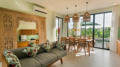 2BR Designer Seminyak | Pool & Near Cafes - Canggu, Bali — image 4