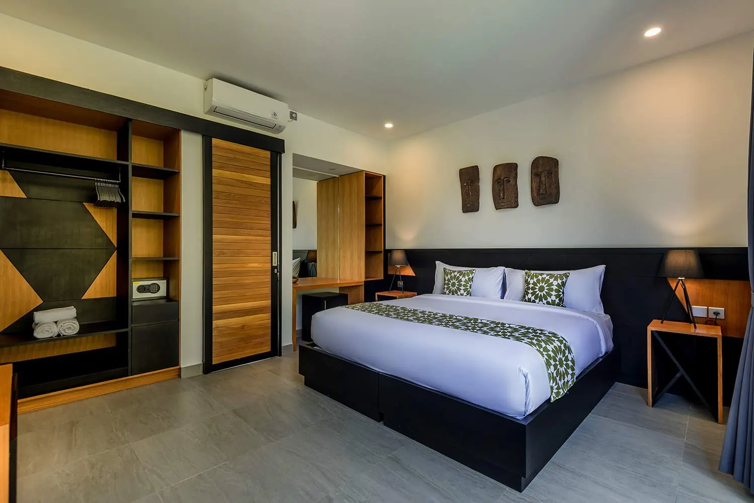 4 BR Rice-Field Courtyard Villa Ubud — 4BR Villa Rental in Ubud — image 1