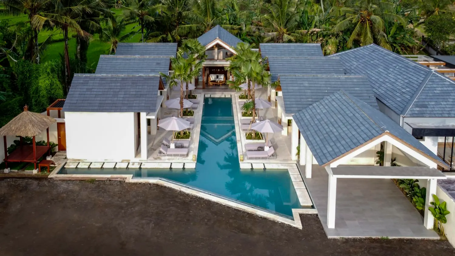 6 BR Courtyard Pool Retreat Ubud — 6BR Villa Rental in Ubud — image 9