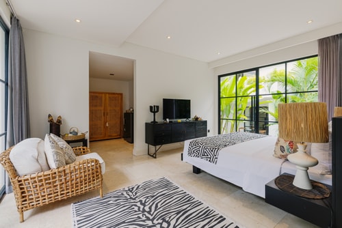 Martini 1BR Serene Suites, Nature Concept w/ Pool - Seminyak, Bali — image 16
